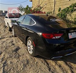 کرایسلەر 200